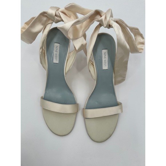Nine West Winkelsie7 Champagne Satin Wrap Ankle Heel Dress Sandals 8.5M - Picture 1 of 5